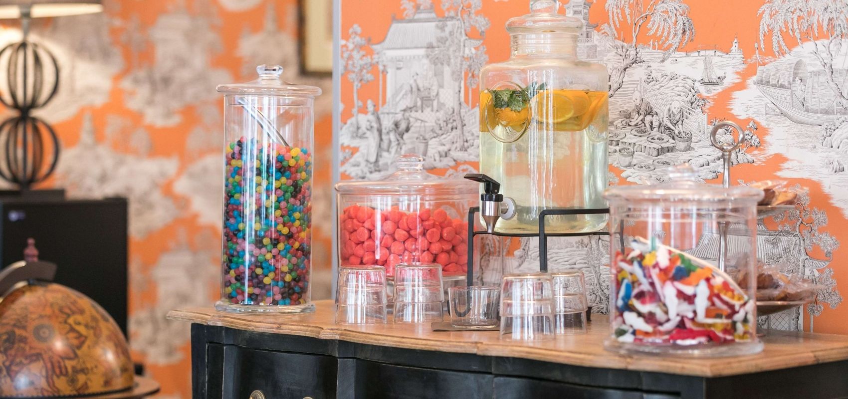 Hotel R. Kipling by HappyCulture